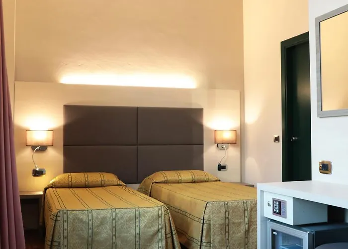Campion Citylife 3*