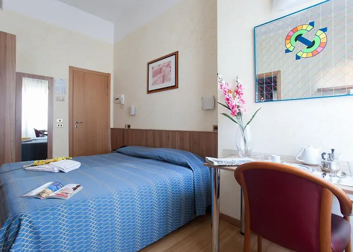 Lepontina Lägenhetshotell 3*