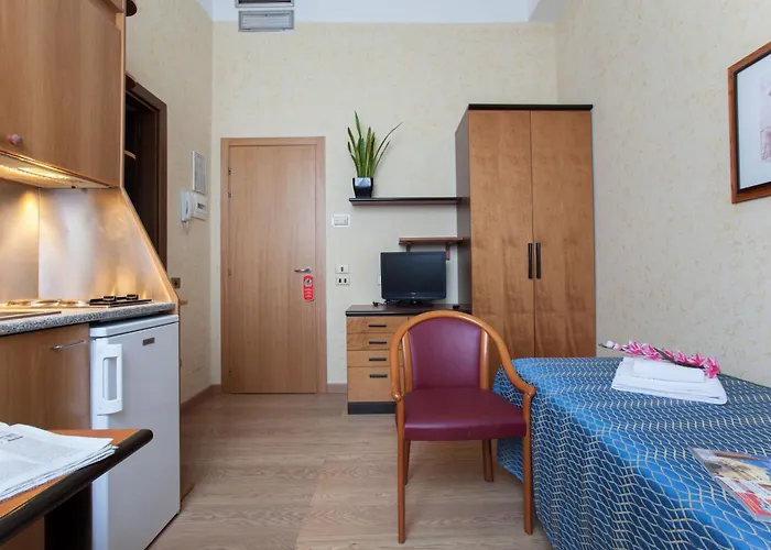 Lepontina Lägenhetshotell 3*