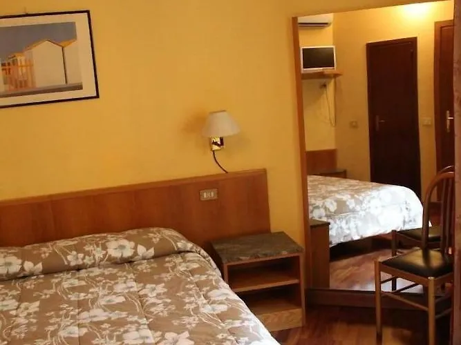 米兰韦基亚酒店 米兰