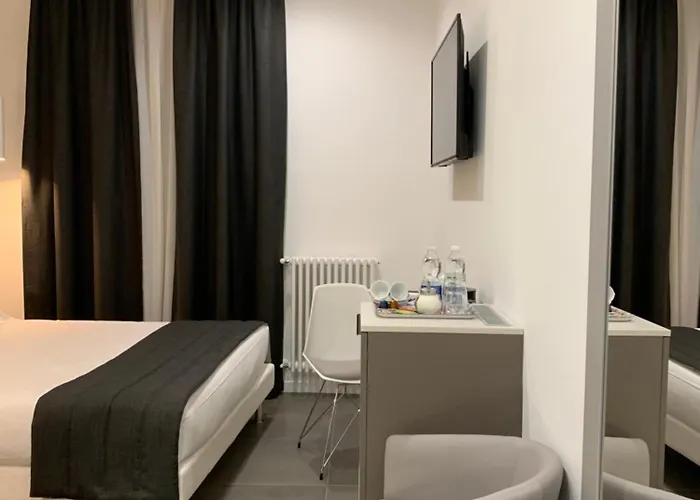 Apartmanhotel Bossi 4*