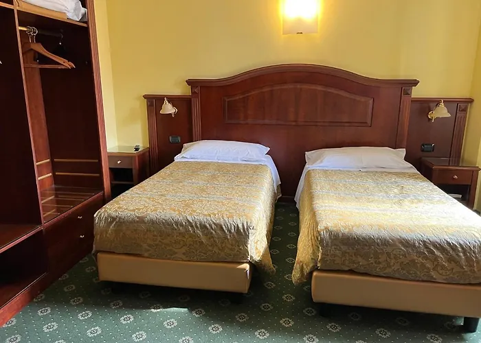 מלון Valganna 3*