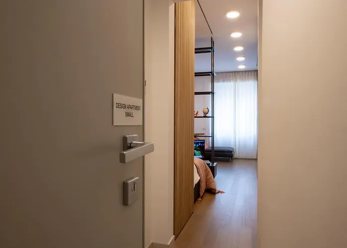 Madeleine - Brera Apartment *