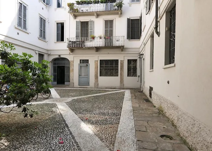Charming 5 Vie Apt. Center Milano