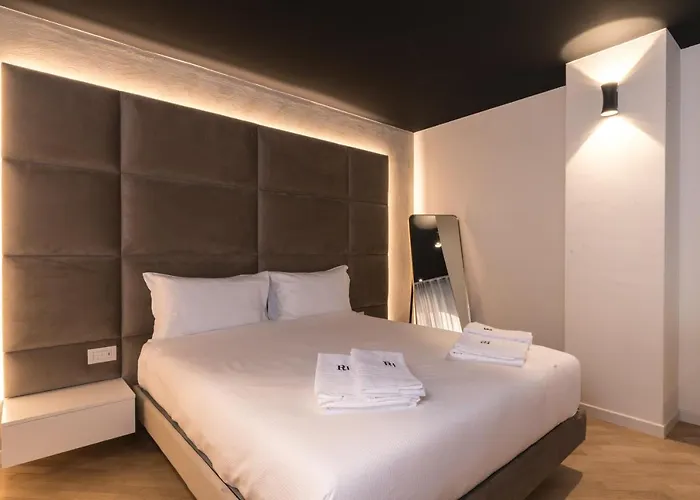 Brera Premium Near Duomo Wifi アパート *