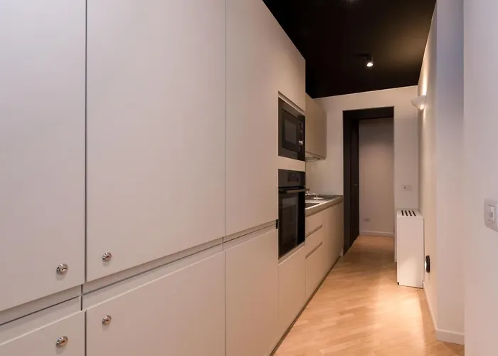 Brera Premium Near Duomo Wifi アパート