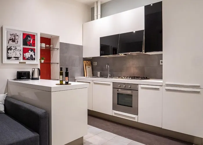 The Rent - One-bedroom In Cenisio District * Милан