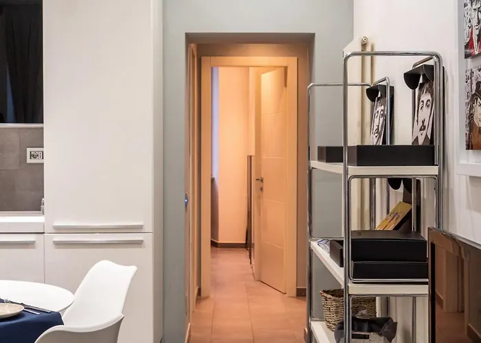 The Rent - One-bedroom In Cenisio District Lejlighed *