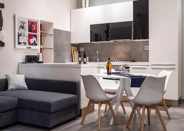 Апартаменты The Rent - One-bedroom In Cenisio District Милан