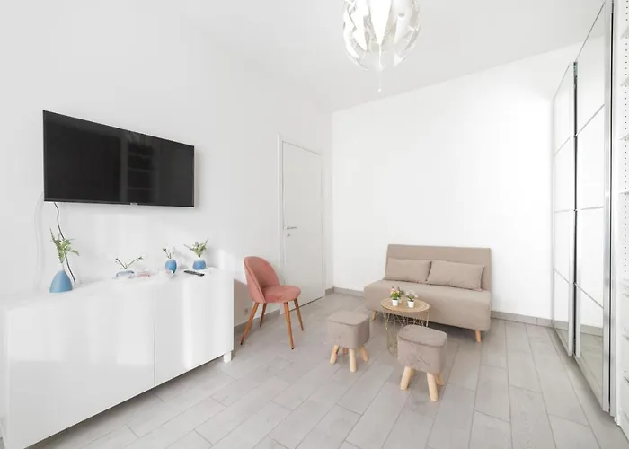 Apartment Guesthost - Piazza Tripoli Bright *