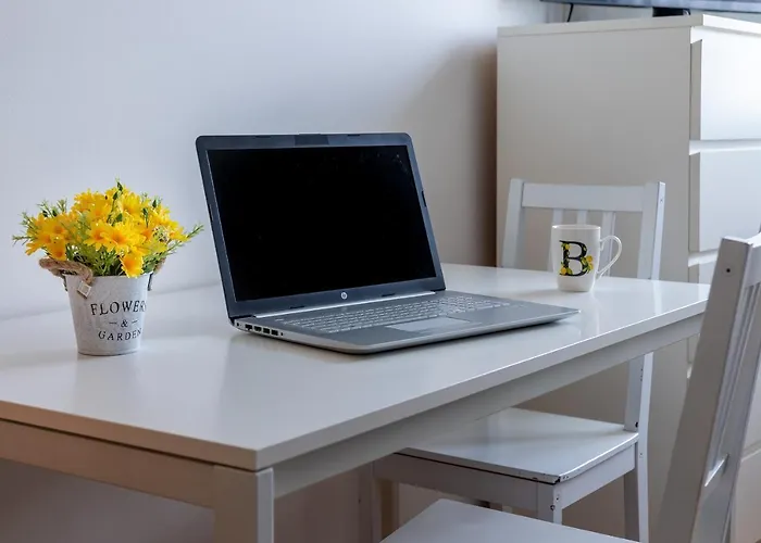 Rent - Parking And Comfort - Spacious Up To 8 Pax