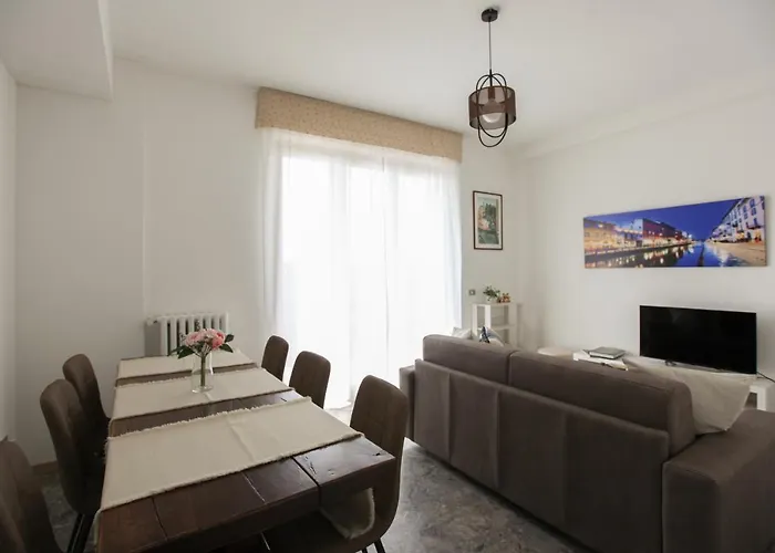 아파트 New Fashion District, 3 Bdrs - 30 Minutes From Linate With New Subway