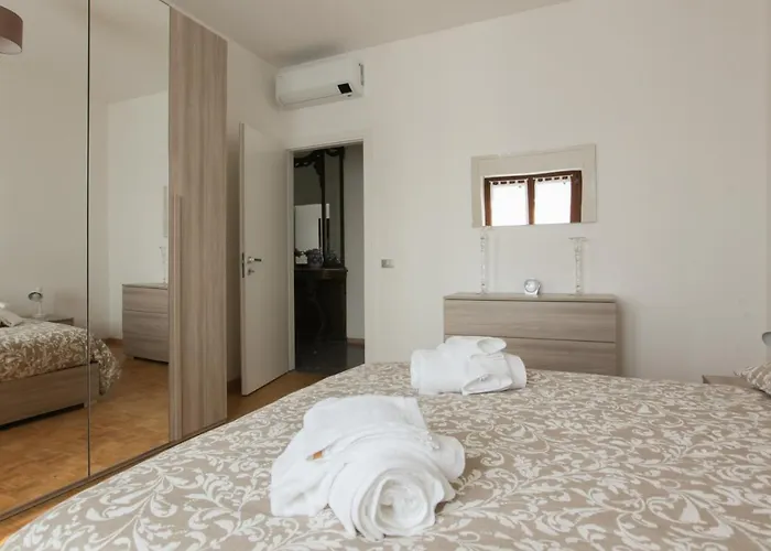 New Fashion District, 3 Bdrs - 30 Minutes From Linate With New Subway *