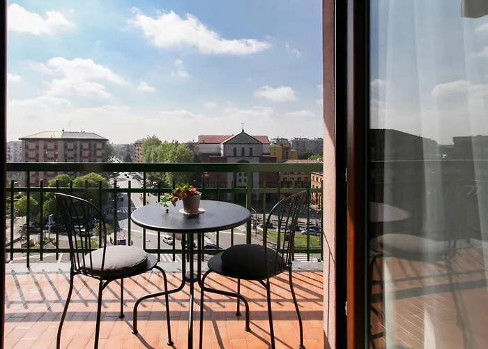 Apartament New Fashion District, 3 Bdrs - 30 Minutes From Linate With New Subway Mediolan