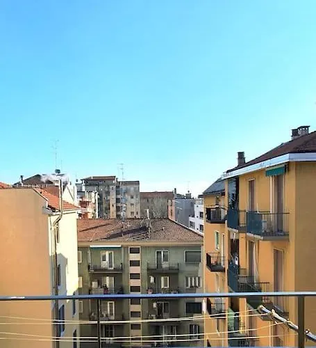 Tolstoj Metro Apartment Milano * Milan