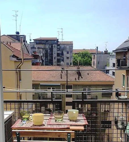 Apartment Tolstoj Metro Apartment Milano