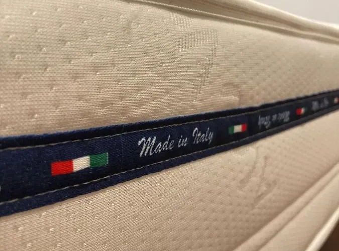 Apartment Design District- Navigli Mini Via Tortona 66 *