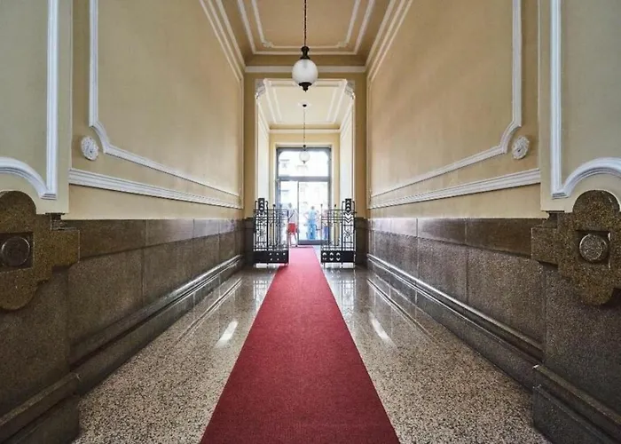 Argentina By Halldis * 米兰