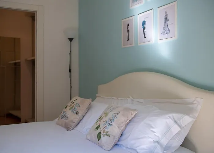 Madeleine - Di Charme * Milan