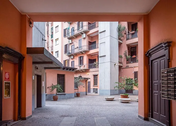 Апартаменты The Rent - One-bedroom In Cenisio District Милан