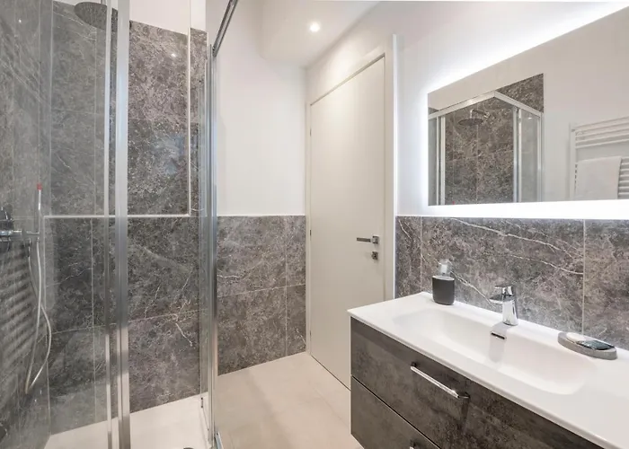 Royal - Centro Cadorna Milánó