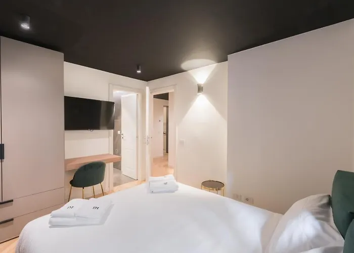 アパート Brera Premium Near Duomo Wifi