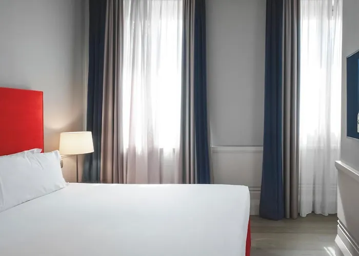 Palazzo Cornalia 5* Милан