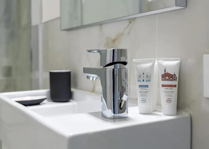 Italianway - The B Village Business