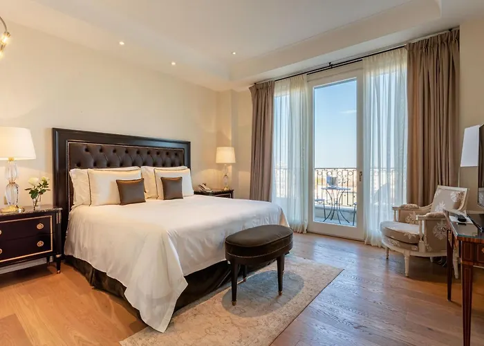 ホテル パラッツォ パリジ ホテル＆グランド スパ Lhw 5*