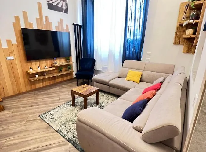 Monem's House Portello *