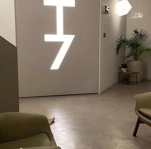 T7
