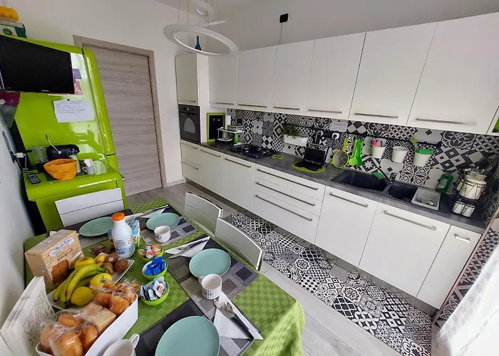 Apartamento Luminoso A Pochi Minuti Da Duomo E Fiera