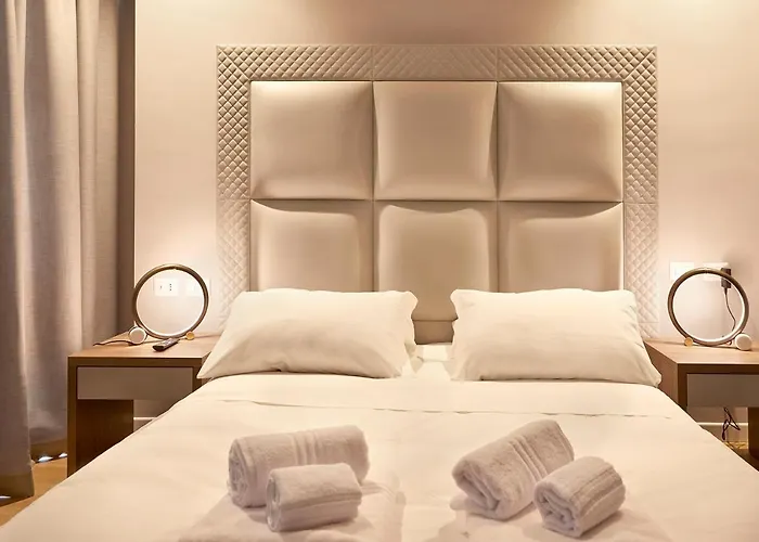 Prestige Boutique -piazza Duomo Apartment 4*