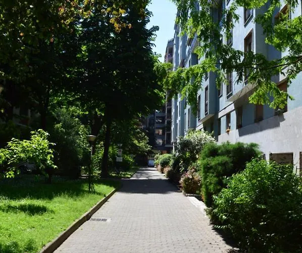 Apartment Design District- Navigli Mini Via Tortona 66