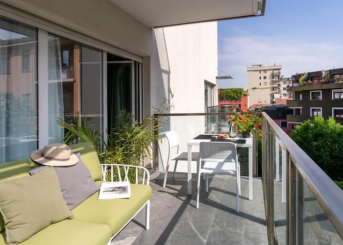 Vela Centro Con Garage Apartment Mailand