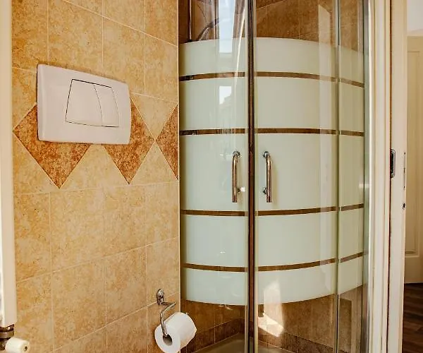 Apartment Sunshine Raggio Di Sole Mailand