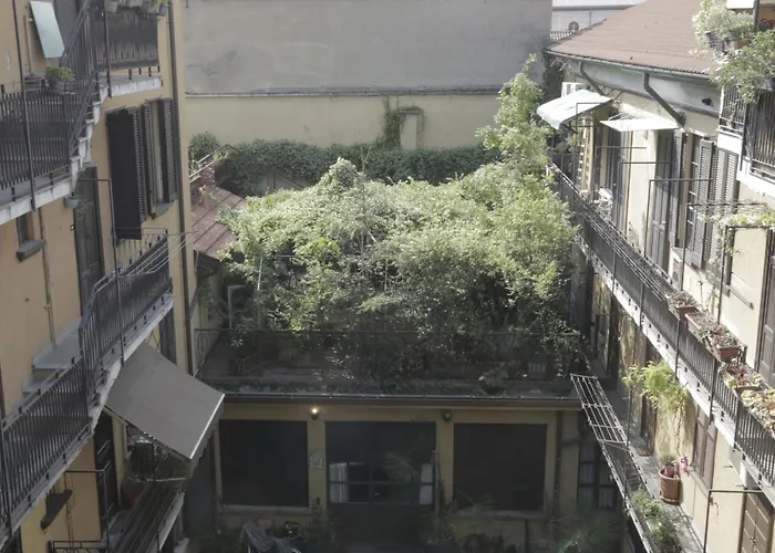 Il Cortile Di Милан