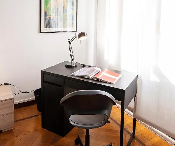 Central Apartment شقة