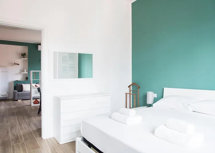 Youhosty - 25 Aprile 5 Appartamento