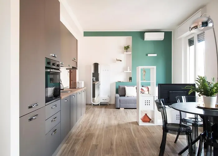 Youhosty - 25 Aprile 5 Appartamento