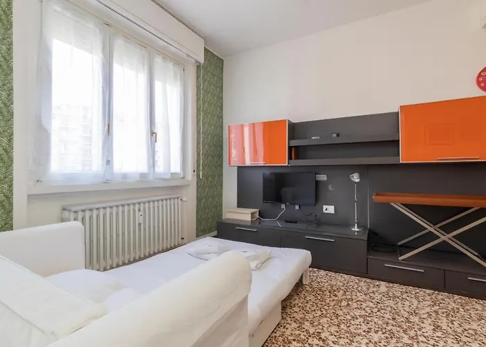 Apartment Bordighera - Vicino Iulm / Naba - Wifi A.c. *