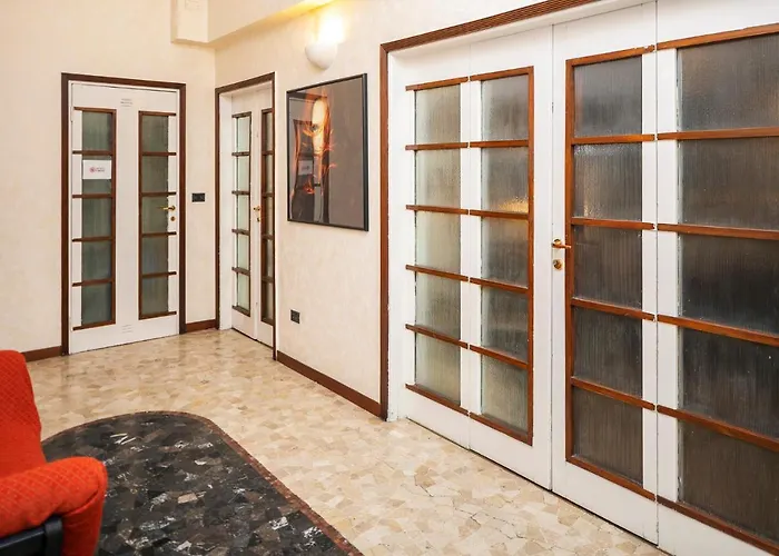 Central Apartment Апартаменты *