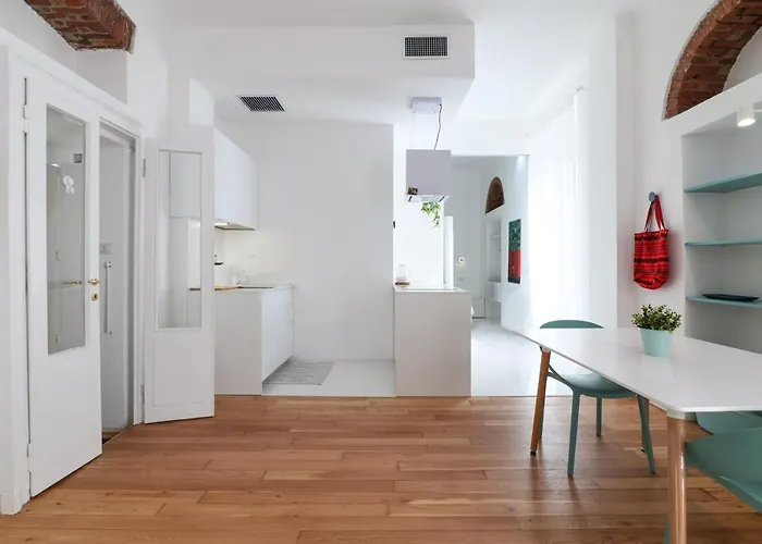 Appartement Primopiano - De Castillia 20 *