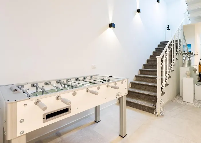 *villa Olivo*with Private Terrace & Jacuzzi + 3bedrooms 度假居 *