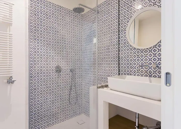 Prestige Boutique Homes Brera 2 *