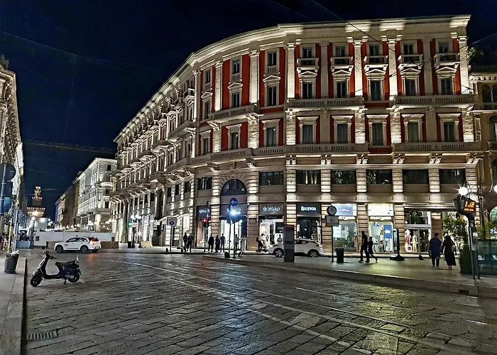 S. Ambrogio Square Milán