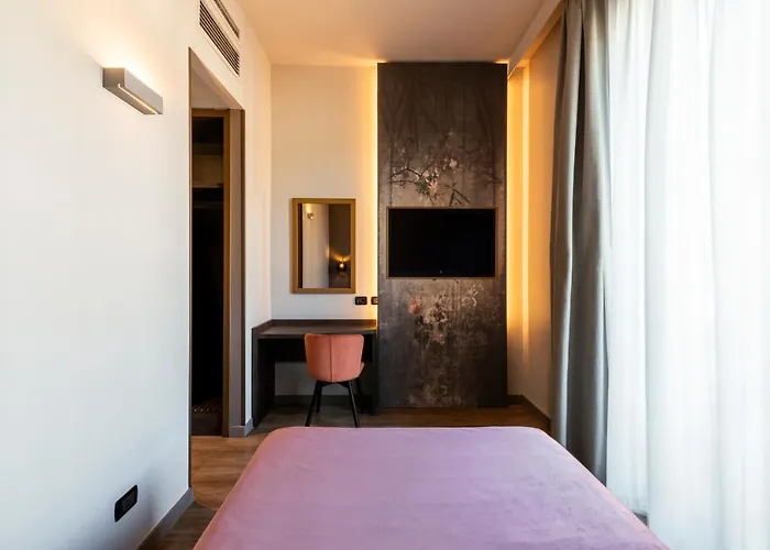 Hotel Mokinba King Milán