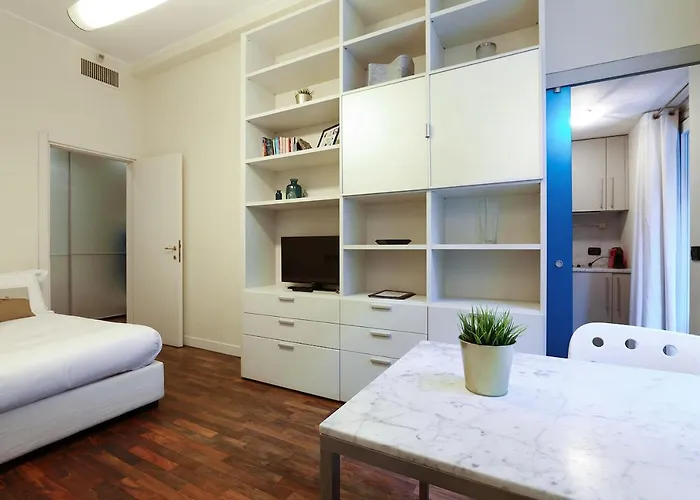 Contempora - Liberty Studio Apartman Milánó