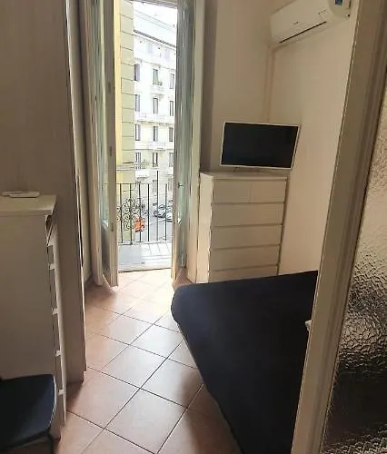 Oda ve Kahvaltı Aldebaran Milano