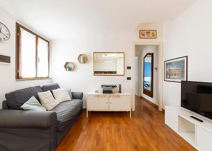 Porta Genova Balcony